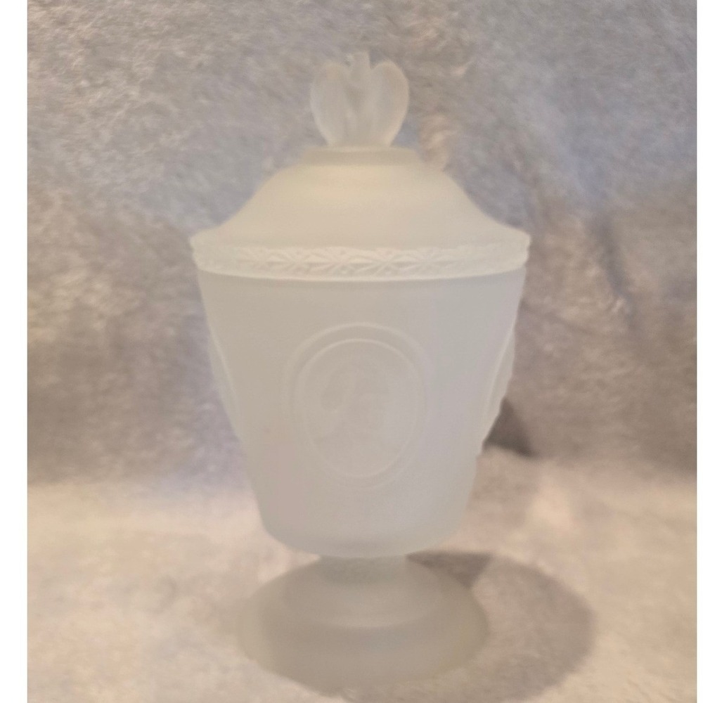 Fenton National Council State Garden Club Bicentennial Frosted Glass Candy Dish